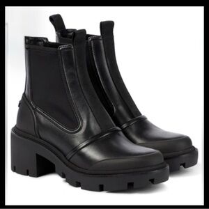 Tory Burch Lila Chelsea Black Lug Sole Ankle Boot 11